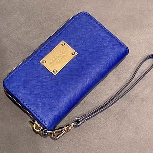 Micheal Kors Saffiano Blue Wallet/Wristlet